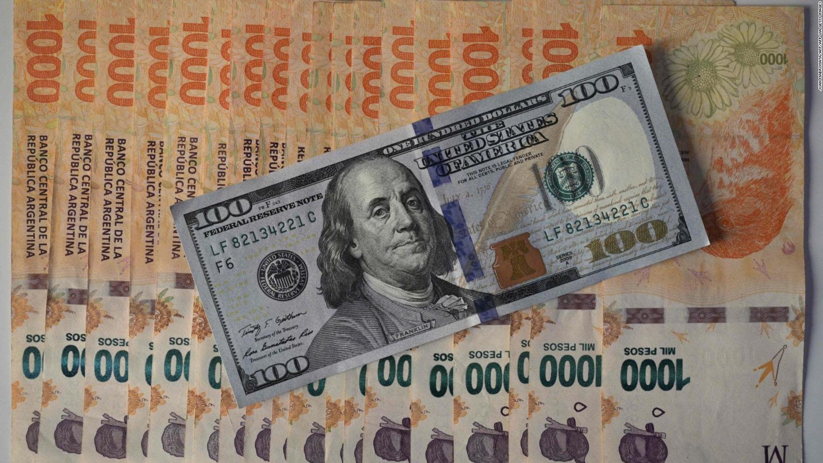 Dólar blue en Neuquén: tras la baja del crawling peg, a cuánto opera este miércoles 15 de enero 