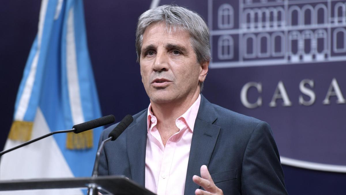 El Gobierno anunció que bajará las retenciones al campo y que se eliminarán para las economías regionales 