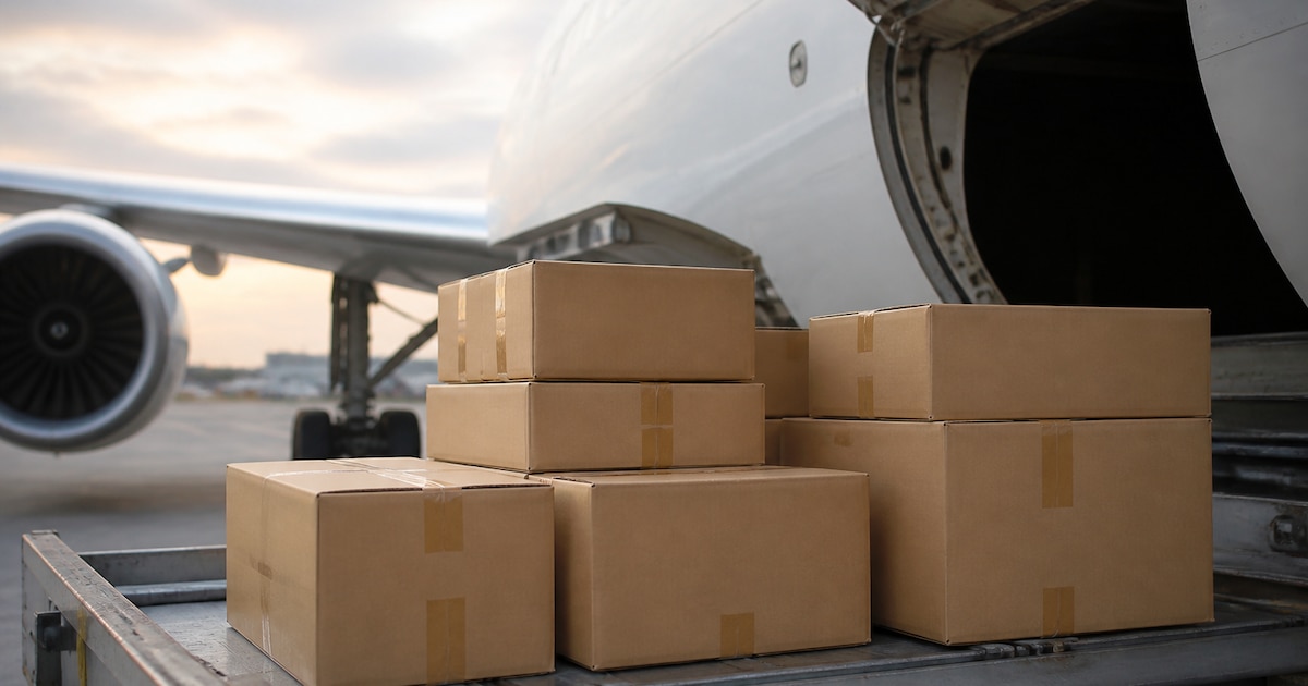 Las compras internacionales por courier ya rozan el total importado en todo 2025