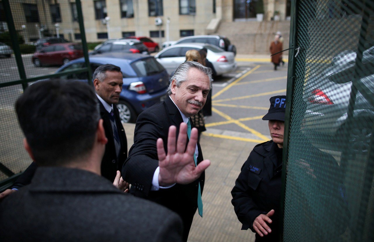 Alberto Fernández acudió a Comodoro Py: los detalles de su declaración