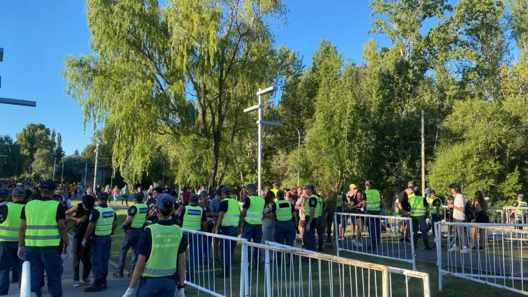 Cortes de calles y transporte: cómo moverse durante la Fiesta de la Confluencia