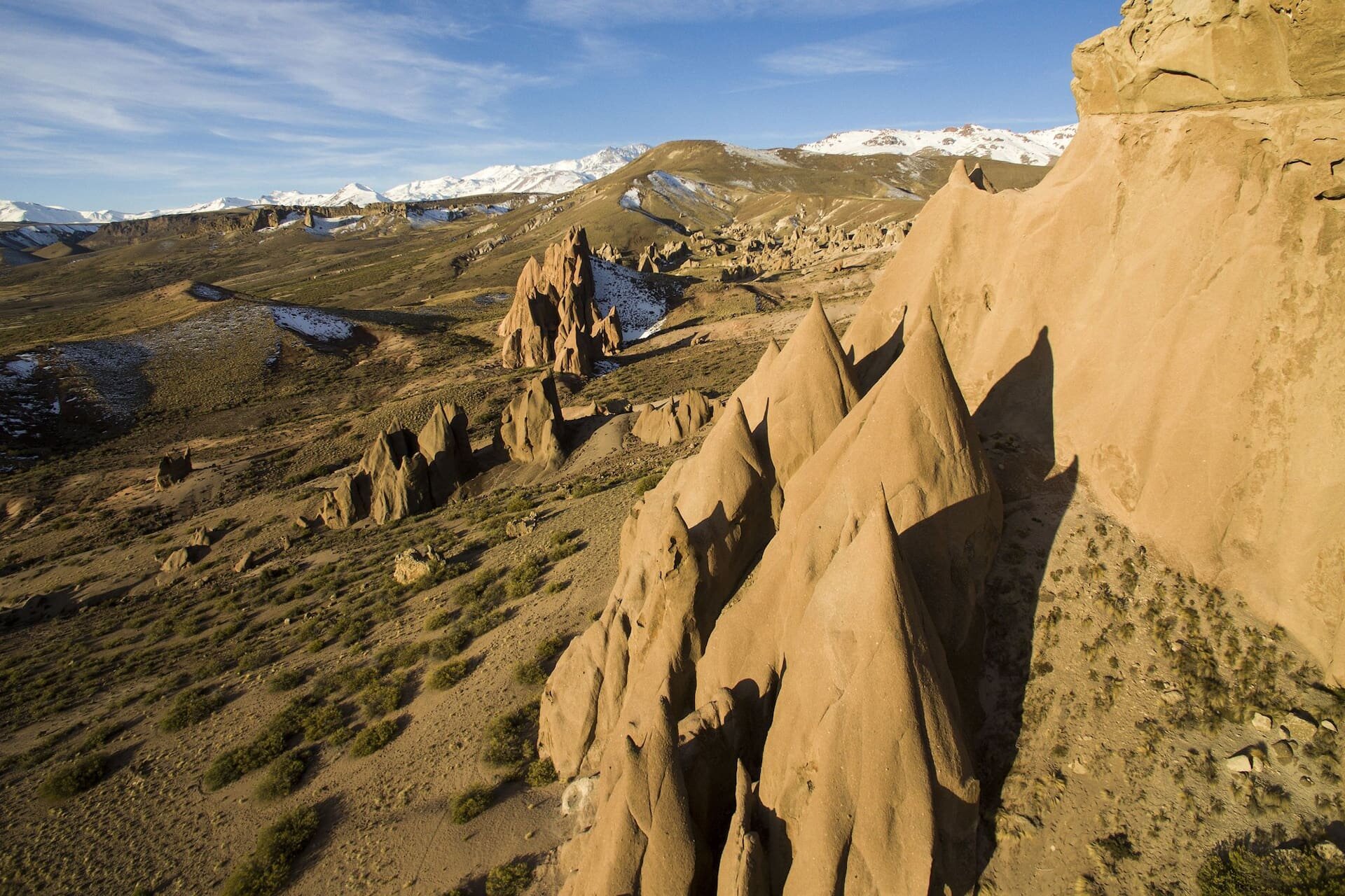 Recorriendo la Cordillera del Viento para homenajear a la Virgen en Ailinco