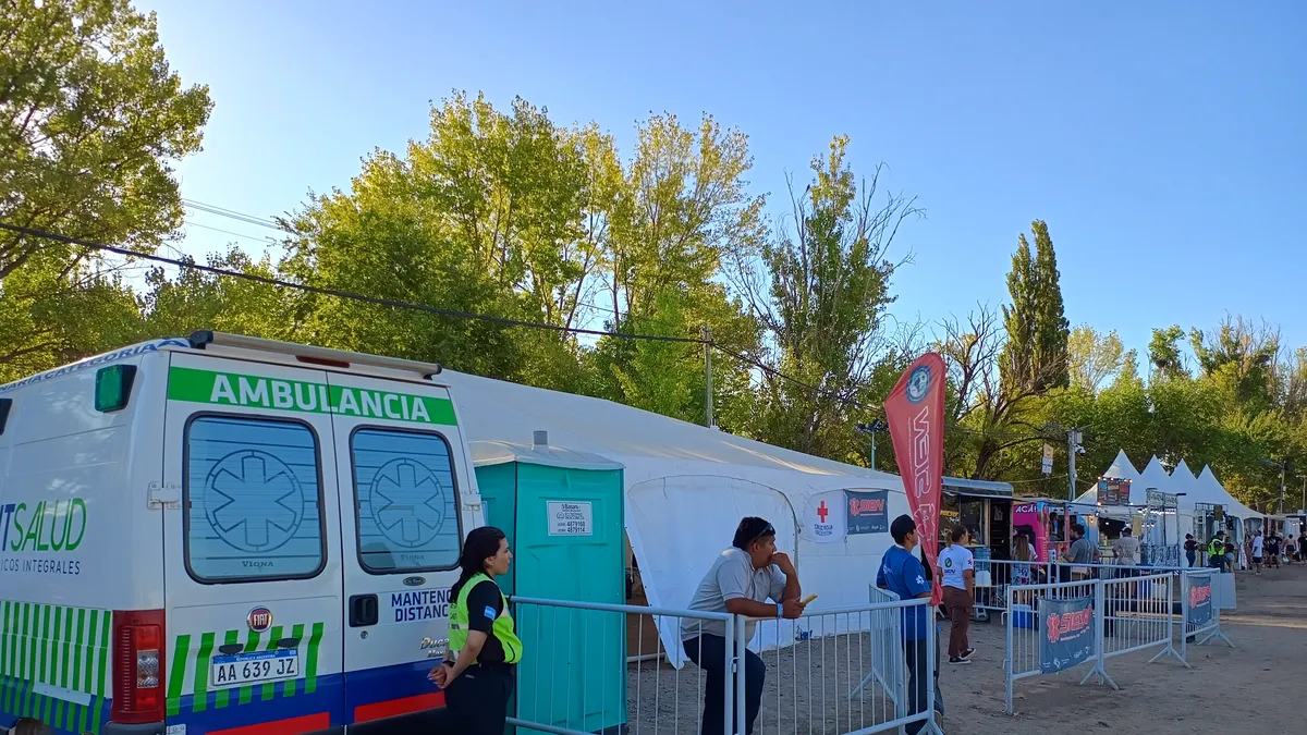 Emergencias en la Fiesta de la Confluencia: más de 300 personas asistidas por problemas de salud