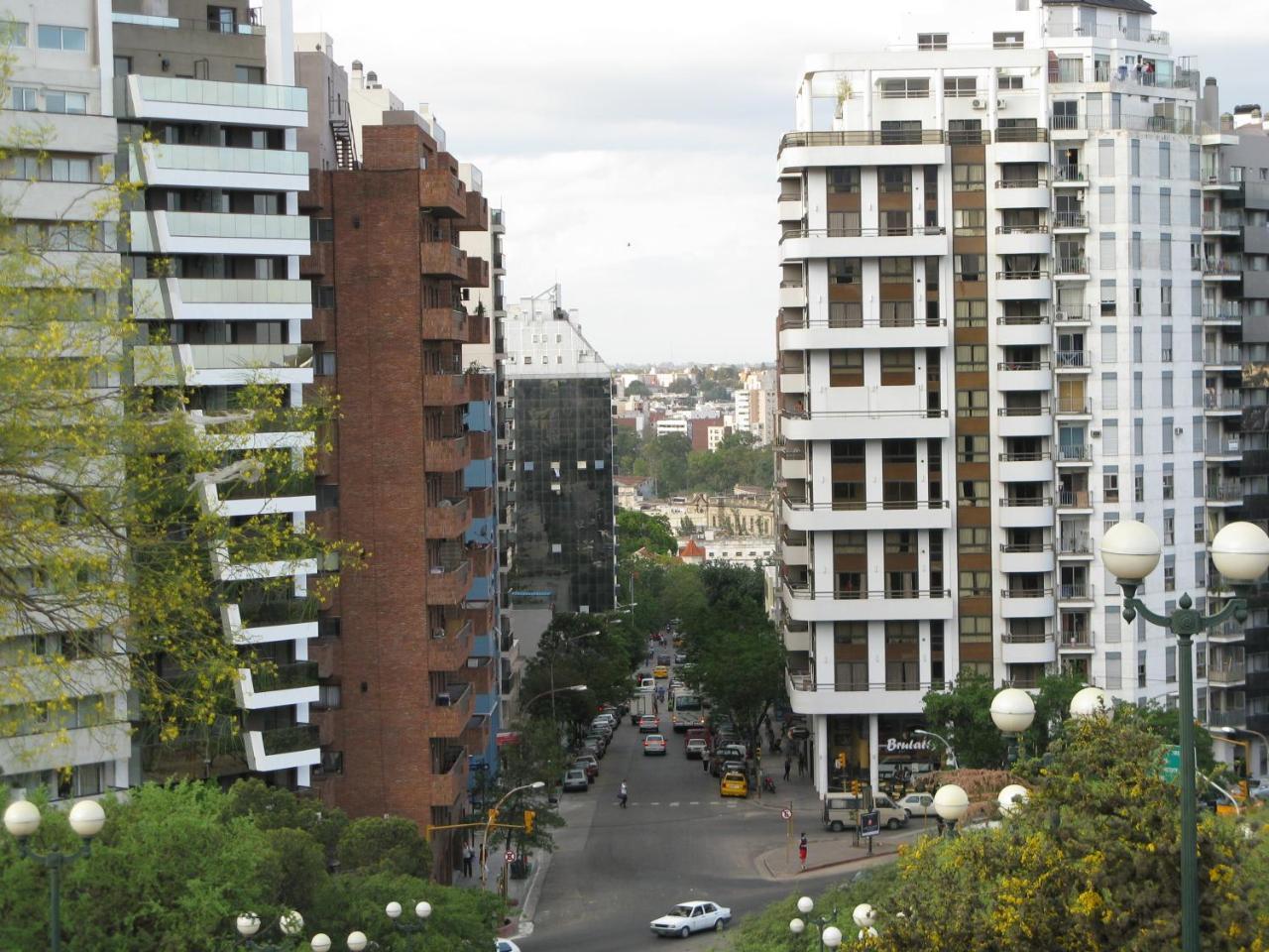 Desregulación inmobiliaria: el Gobierno busca más competencia, pero martilleros se oponen