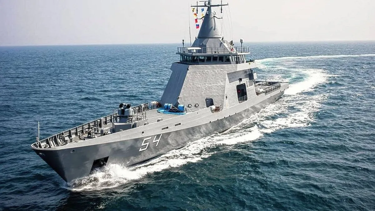 Dos buques de la Armada persiguen a un submarino ruso hasta su paso por el Estrecho