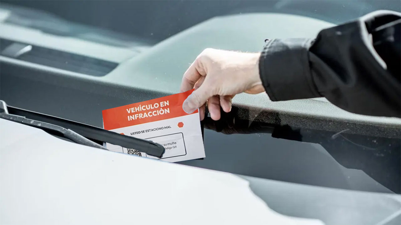 Vecinos de Neuquén en la mira: advierten sobre multas falsas con QR