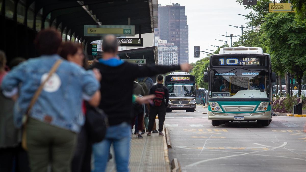 La UTA mantiene el paro de este viernes: no habrá colectivos por 24 horas