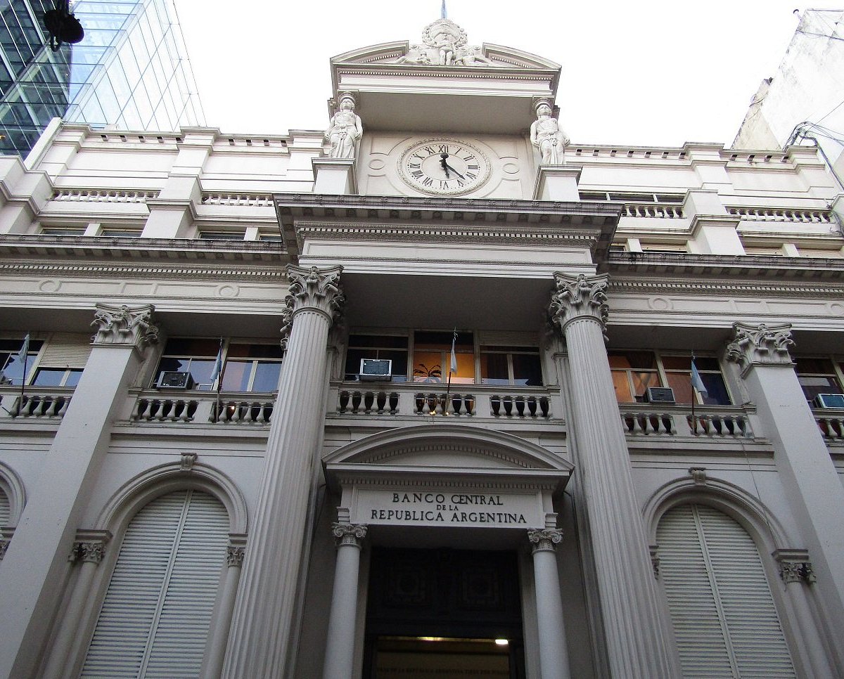 El Gobierno mejoró la acumulación de dólares por el REPO y quedó cerca de cumplir una meta clave con el FMI